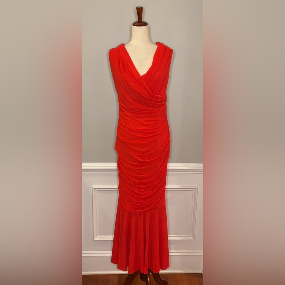 Talbot Runhof Ruched detail Fitted Dress